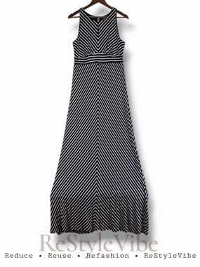 LOFT Women’s Size M Dress Maxi Length Knit Stretch Striped Sleeveless SLIMMING